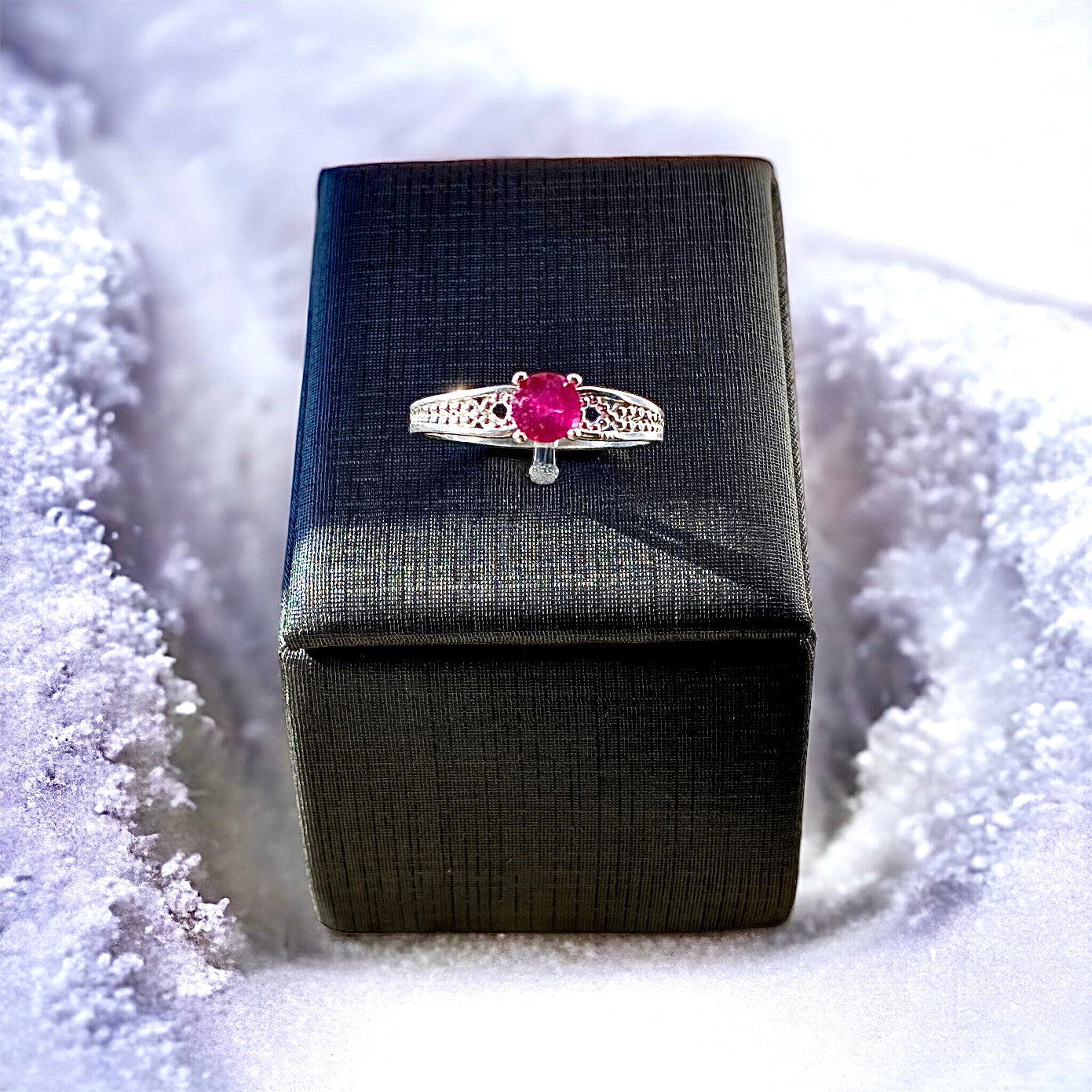 18kt white Gold four prong solitaire, natural ruby ring